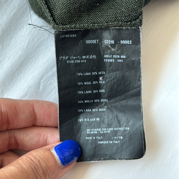 Prada Wool and Silk Blend Lightweight Avant-garde Sweater - US 4 or EU 40 - Picture 12 of 15